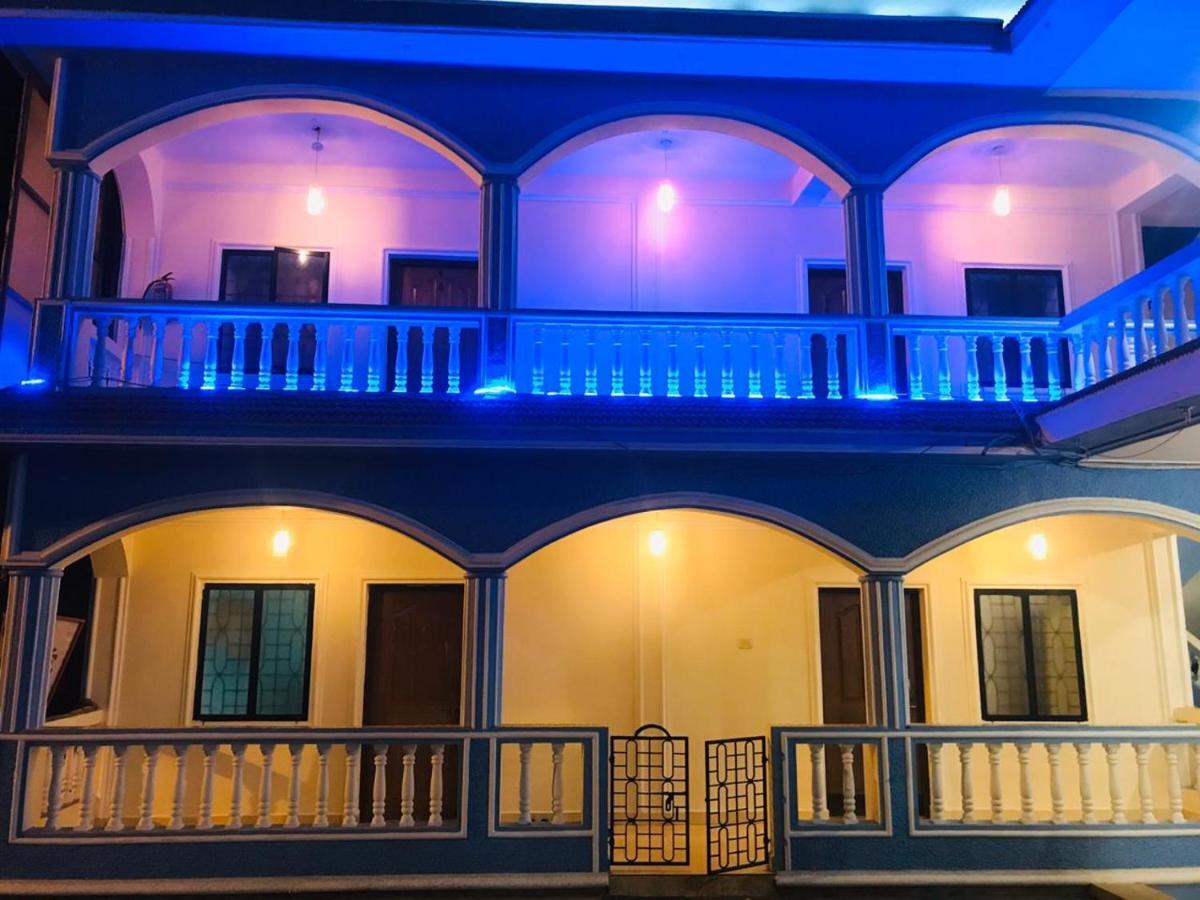 Dom'S Inn 卡兰古特 外观 照片